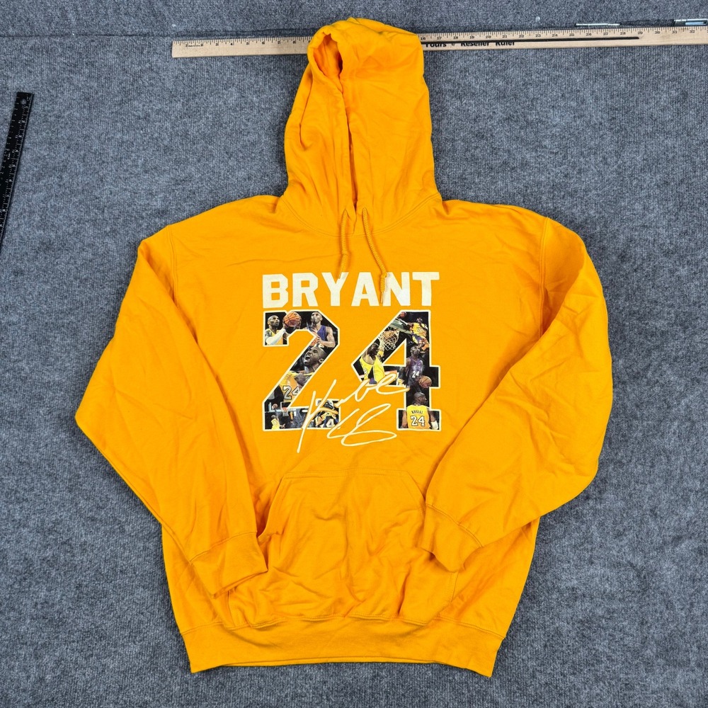 Gildan Hoodie Mens Size L Yellow Kobe Bryant 24 Lakers Graphic Fleece Sweatshirt